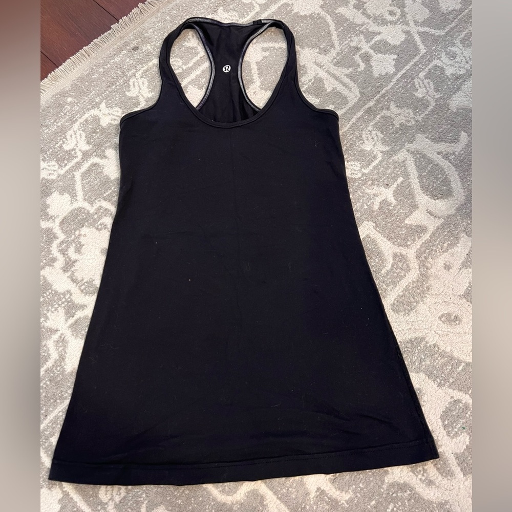 Lululemon black tank top. A12